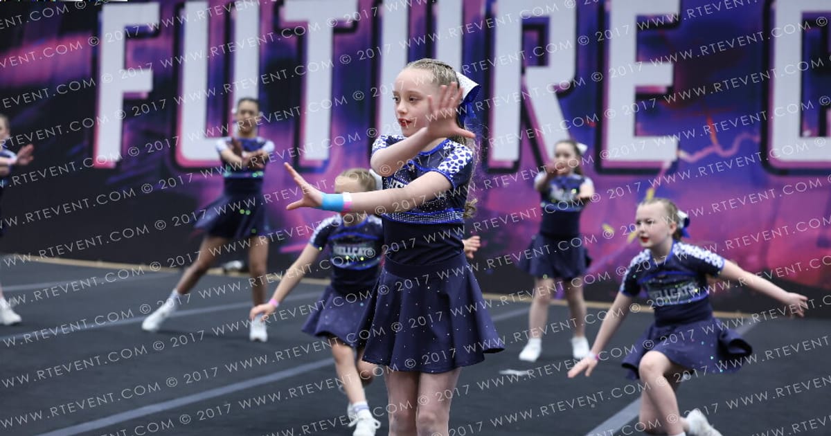 Hellcats Cheerleaders Tigers · FC ESSENTIALS SOUTH