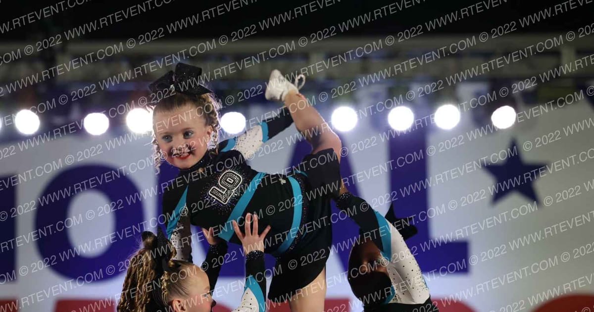 Lake Oconee Cheer Company Wave · NCA Atlanta Classic DII