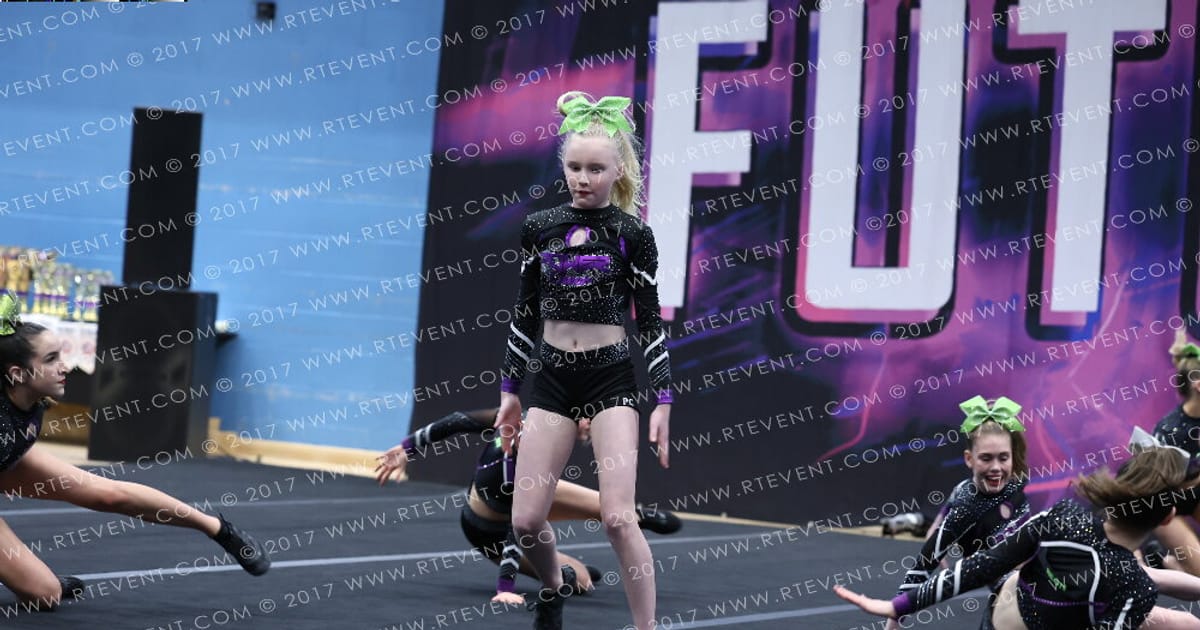 Power Cheer Neon · FC ESSENTIALS SOUTH