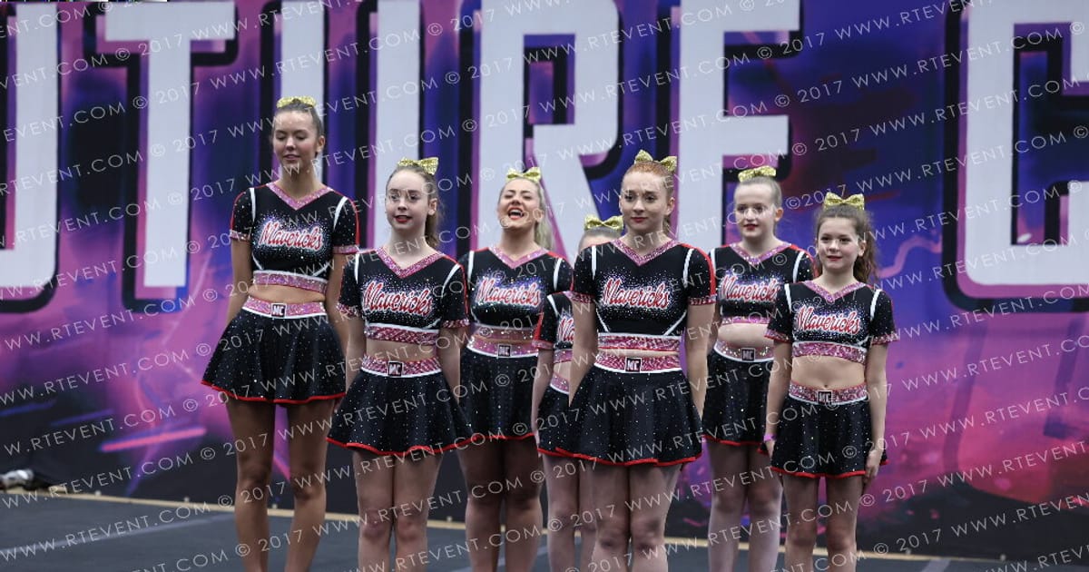 Mavericks Cheerleaders QUEENS · FC ESSENTIALS SOUTH