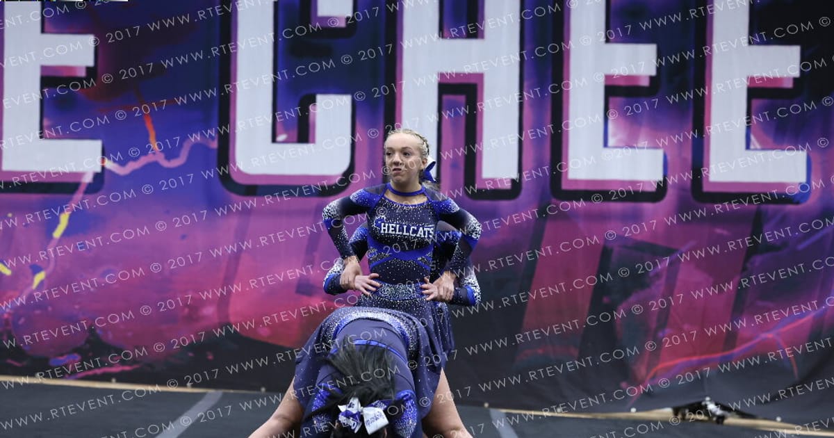 Hellcats Cheerleaders Leopards · FC ESSENTIALS SOUTH
