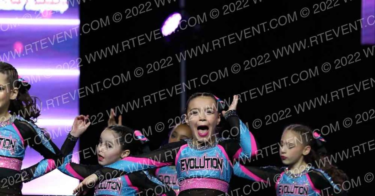 Evolution Cheer Teal Majesty · SU BATB GN
