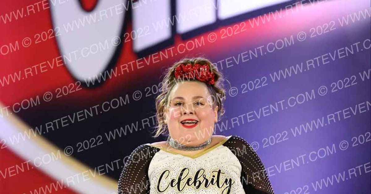 Celebrity Cheer DIVAS · American Cheer Power Reading Showdown