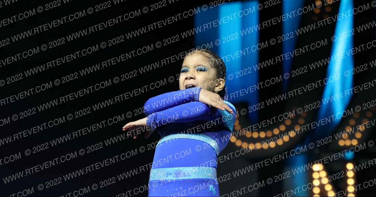 FRESNO ELITE TOXITRON · SUNDAY MONDAY NA Nationals