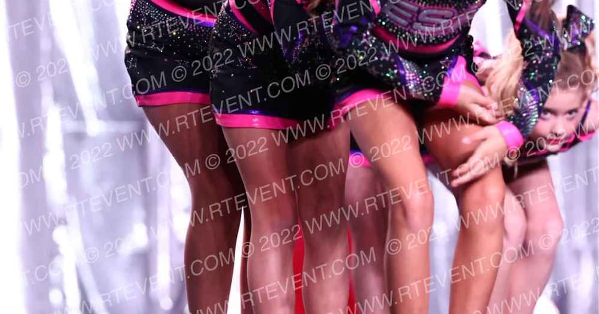 Extreme Spirit All Stars Youth Dazzle · American Superstarz Raleigh