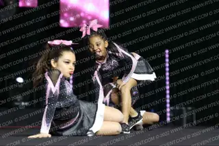 BLING TOUR PINK SAPPHIRE