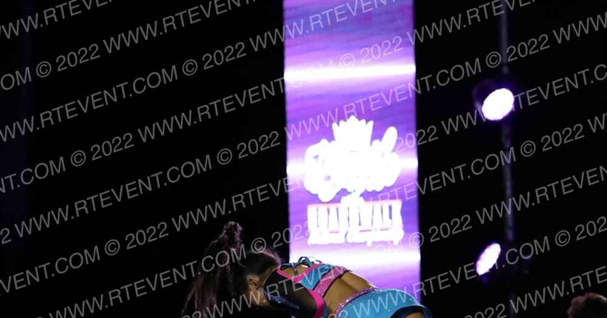 Evolution Cheer Teal Obsession · SU BATB GN