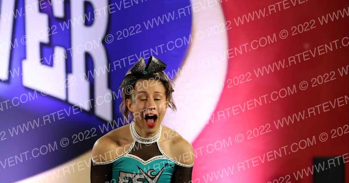 Cheer Extreme Fairfax 4th Gear · American Cheer Power Reading Showdown