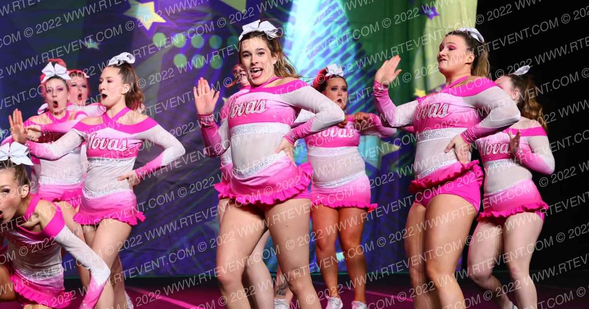 Cheer United Supernovas · Feel the Power