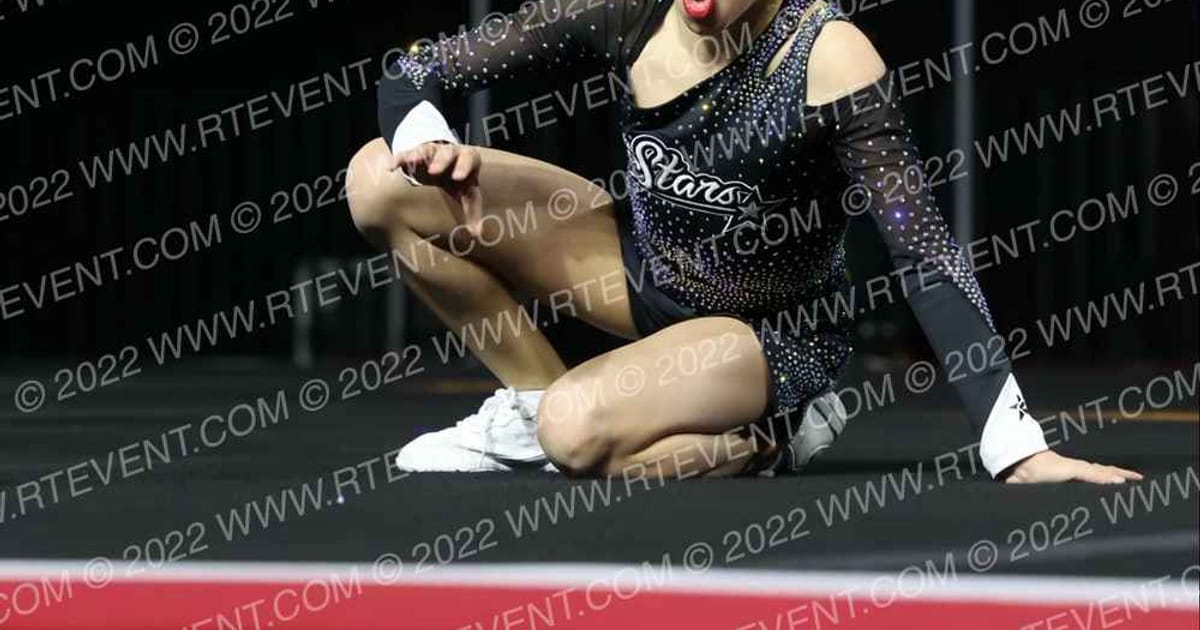 OAK GROVE G I JANES · SUNDAY MONDAY NA Nationals