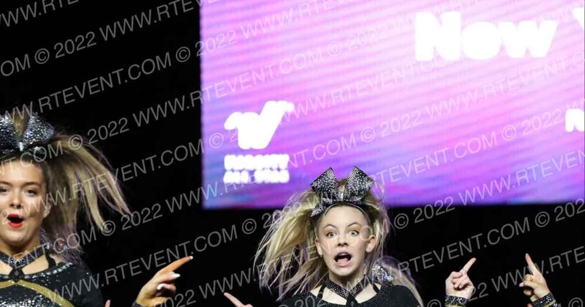 New York Icons Senior Gold · SU BATB GN