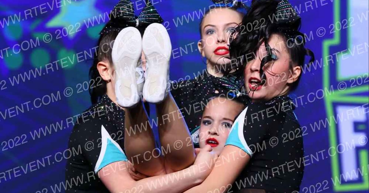 Cheer Sport Sharks - Kitchener Scuba Sharks · Feel the Power