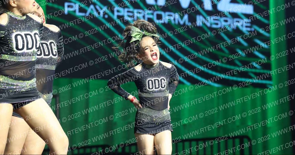 ONE DREAM CODE GREEN · SUNDAY MONDAY NA Nationals