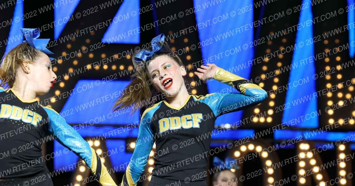 DD CHEER FACTORY EMERALD · SUNDAY MONDAY NA Nationals