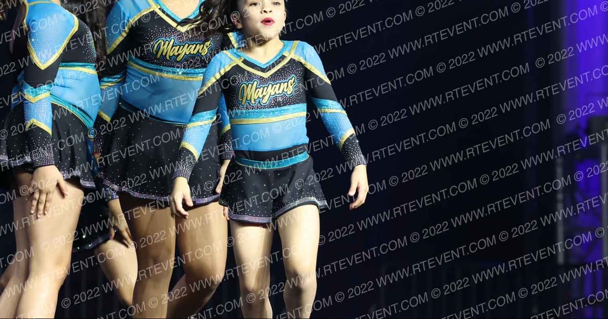 MAYANS CHEER AND DANCE BLACK ONYX · SUNDAY MONDAY NA Nationals