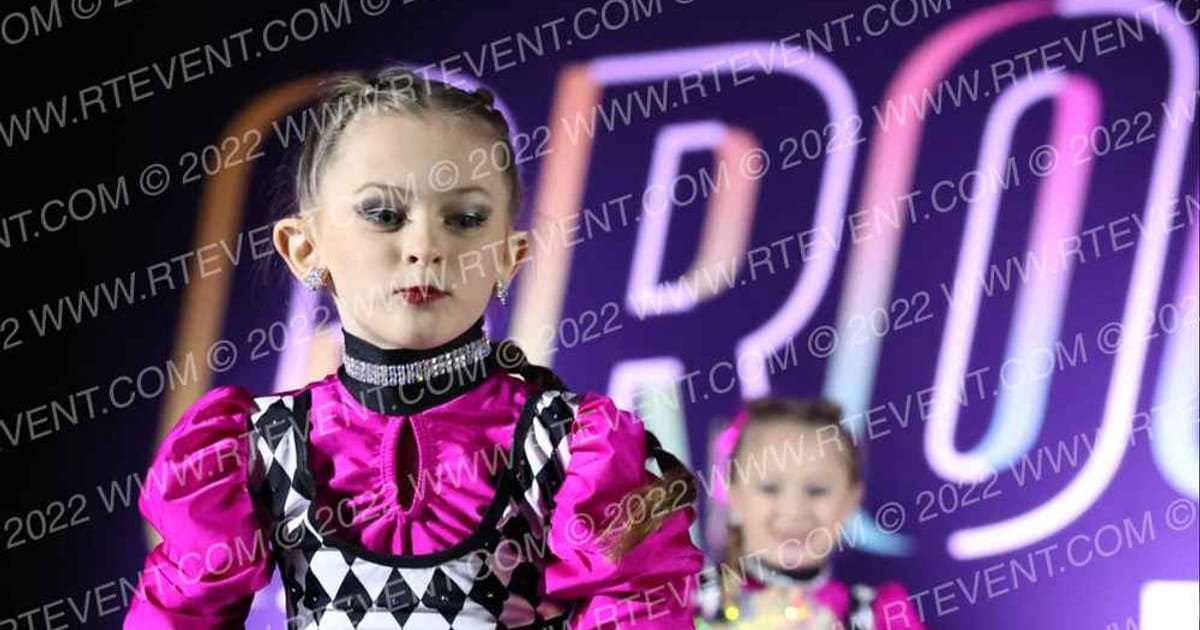 Star Performance Centre Tiny Pom · Athletic Dance Grand and Cheer Nationals