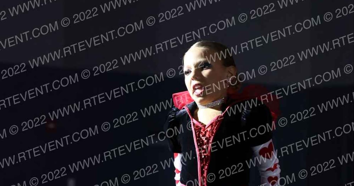 Star Performance Centre Mini Large Hip Hop · Athletic Dance Grand and Cheer Nationals