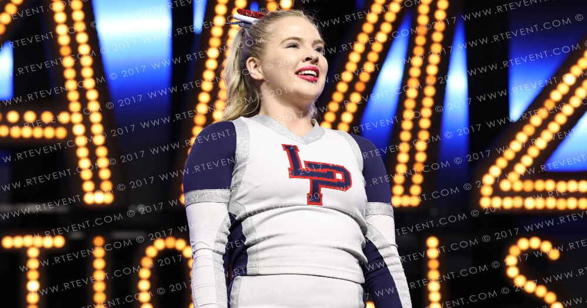 LAS PLUMAS HIGH SCHOOL · SCHOOL CHEER NATIONALS