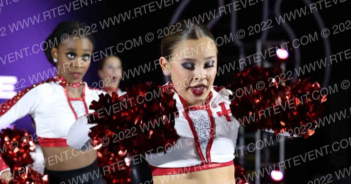 Star Performance Centre Youth Large Pom · Athletic Dance Grand and Cheer Nationals