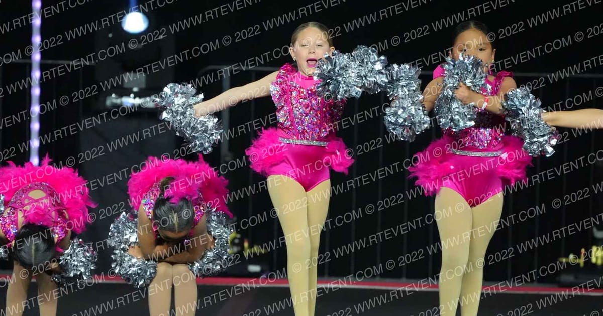 EASTON ELITE DANCE BABY MINIS · SUNDAY MONDAY NA Nationals