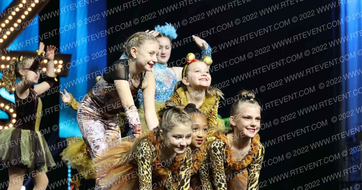 TRICKS DANCE COMPANY RUBIES · SUNDAY MONDAY NA Nationals