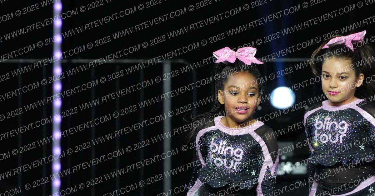 BLING TOUR PINK SAPPHIRE · SUNDAY MONDAY NA Nationals