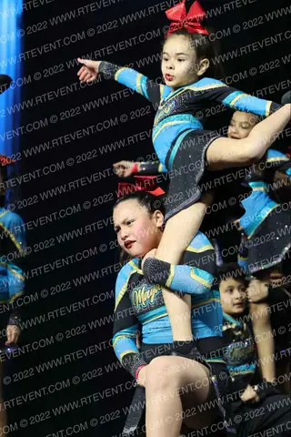 MAYANS CHEER AND DANCE SILVER LIGHTNING