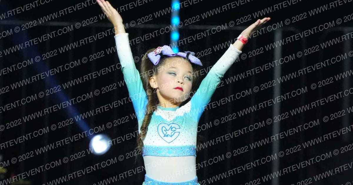 OC ELITE TEENY WAHINES · SUNDAY MONDAY NA Nationals