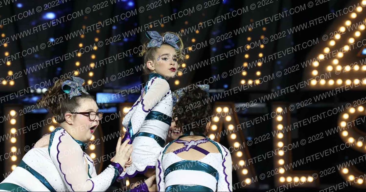 YAC ILLUMINATE · SUNDAY MONDAY NA Nationals