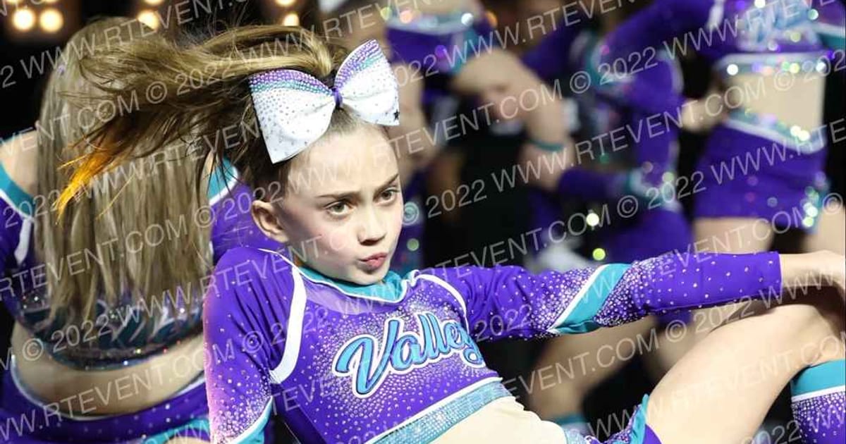 VALLEY CHEER LEGACY · SUNDAY MONDAY NA Nationals