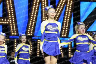 KELSO ROYALS CHEER