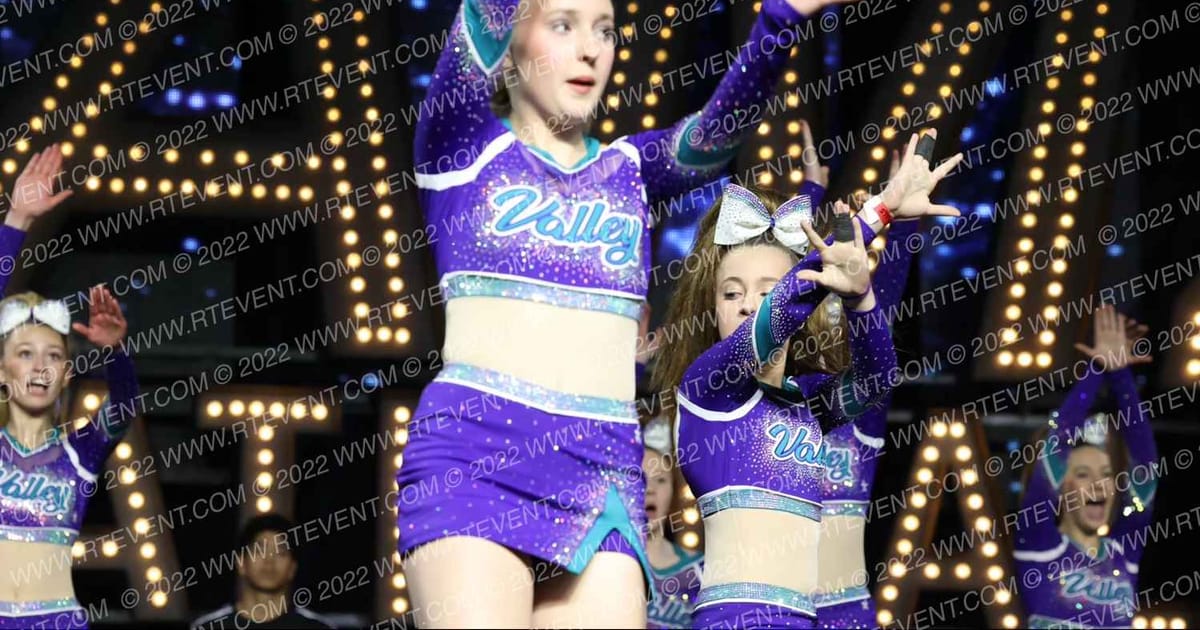 VALLEY CHEER ICONS · SUNDAY MONDAY NA Nationals
