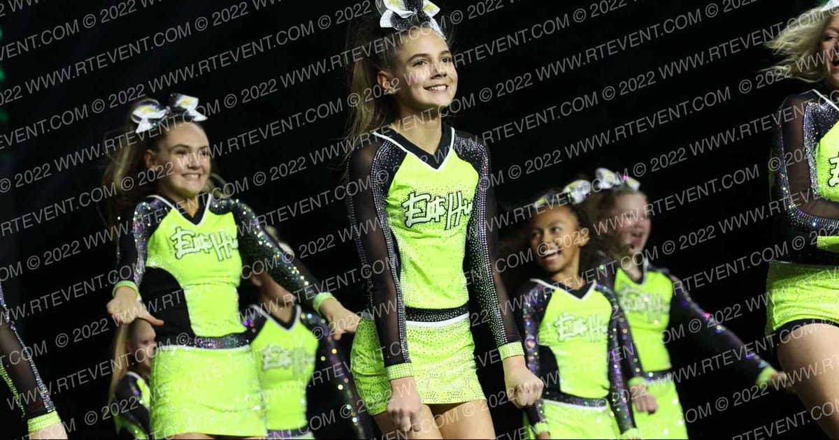ELITE HIVE CHEER LADY REIGN · SUNDAY MONDAY NA Nationals