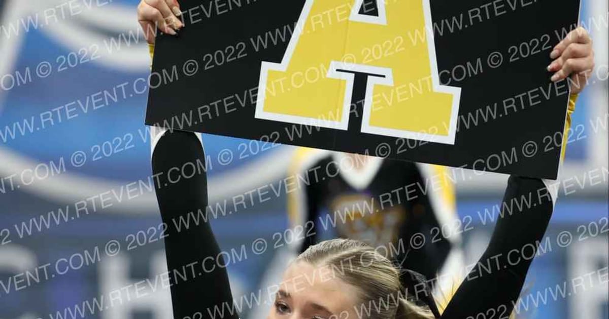 Capistrano Valley HS 19 · Cheerpros Riverside Friday