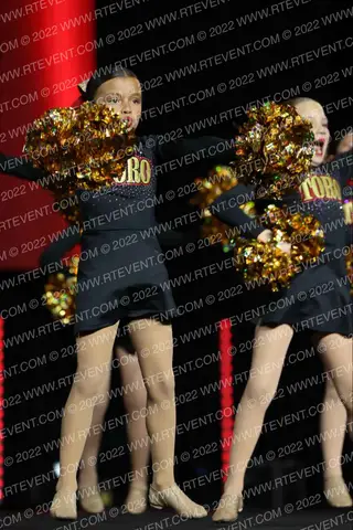 TORO BULLS JUNIOR PEE WEE CHEER