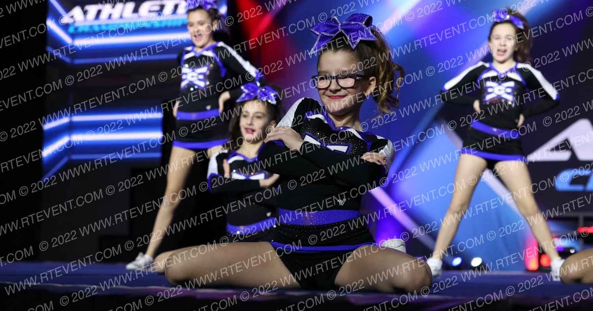 East Celebrity Elite - Hingham DIAMONDS · Athletic Grand Nationals RI