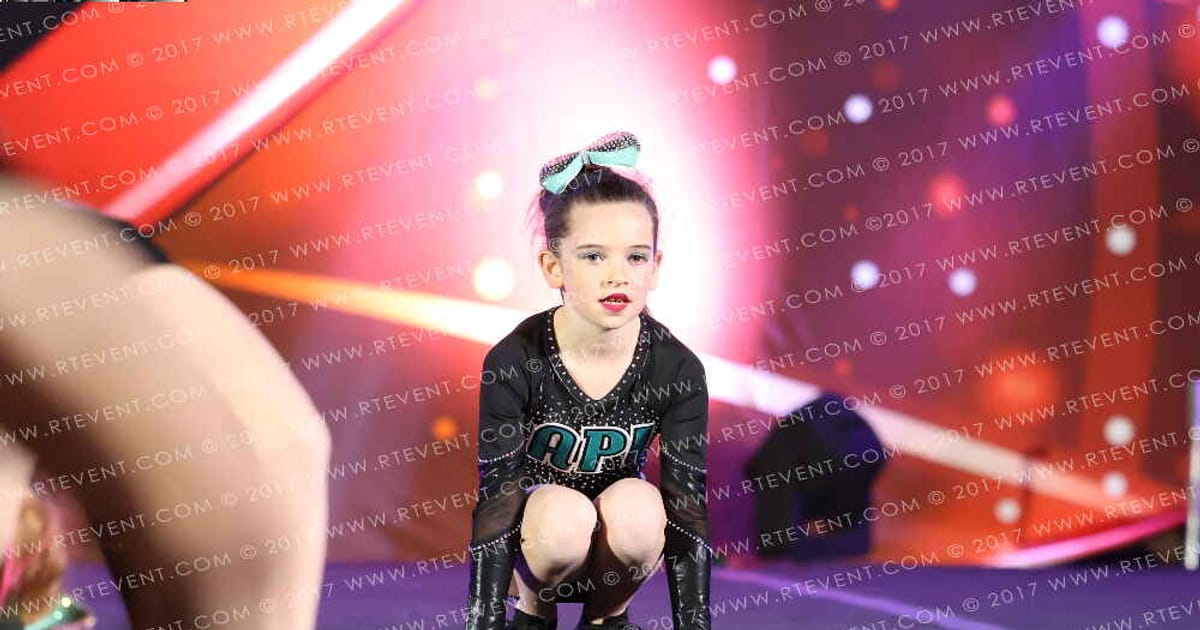 Allstar Performance Institute Dazzle · SS Kansas City Nationals