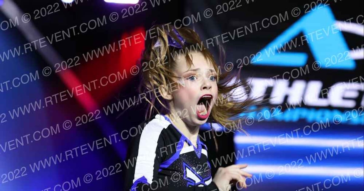 East Celebrity Elite - Hingham Sparkle · Athletic Grand Nationals RI