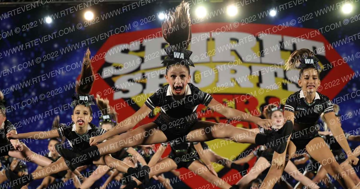 Wellington Allstars Deputy Divas · Spirit Sports Kissimmee DIDII Nationals