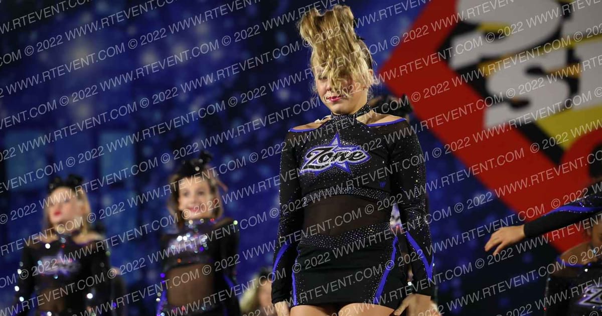 Zone Cheer All-Stars Bombshells · Spirit Sports Kissimmee DIDII Nationals