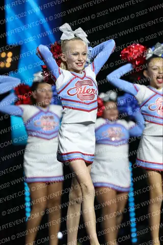 JUNIOR OILERS CHEER