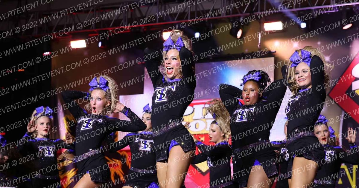 Twist & Shout Edmond Glory · Grand Nationals Palm Springs