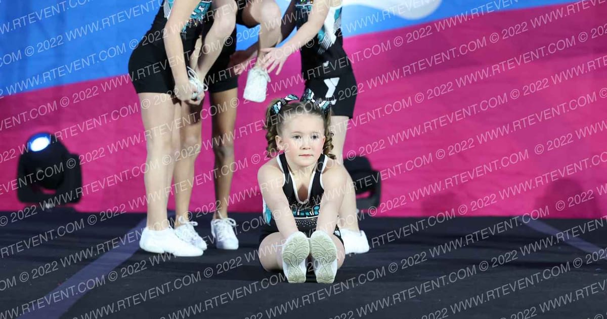 Spirit Cheer Mini · Aloha Pittsburg