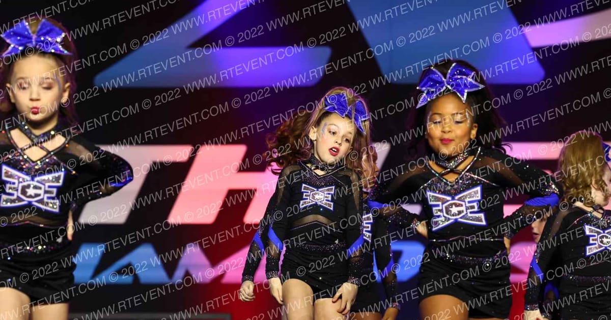 East Celebrity Elite - Hingham MINI BLING · Athletic Grand Nationals RI