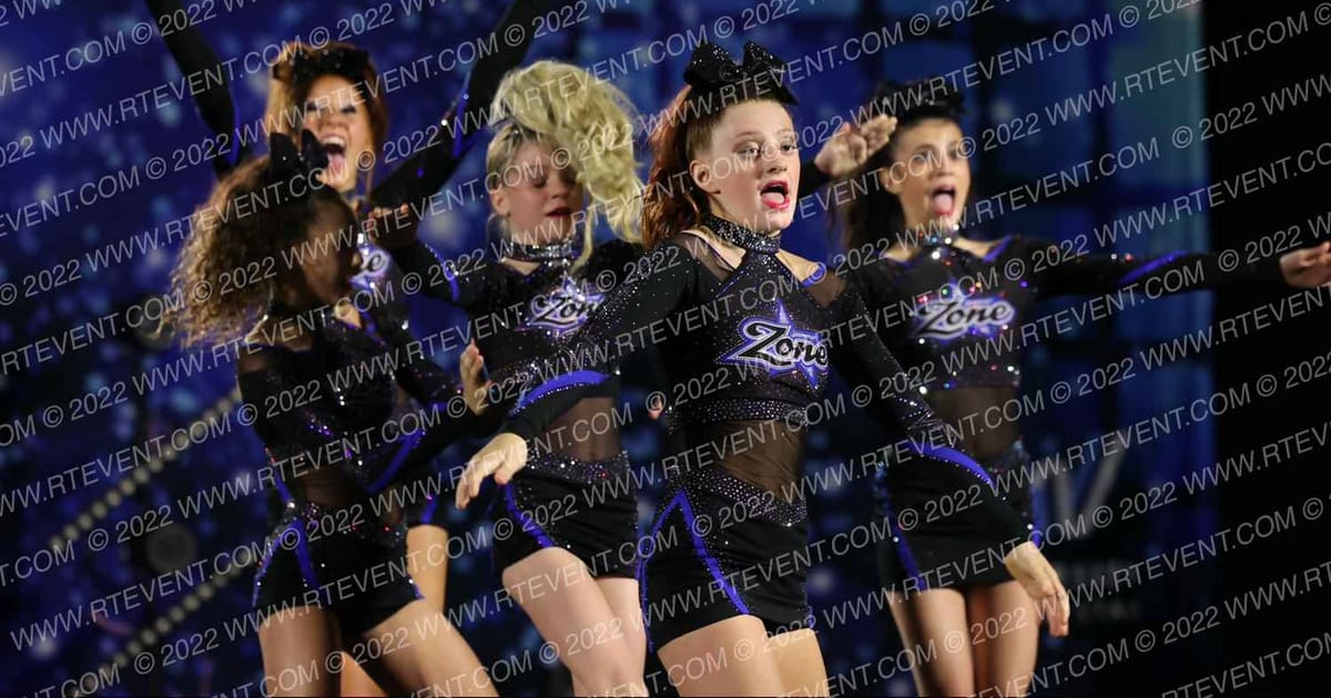 Zone Cheer All-Stars Uptown Girls · Spirit Sports Kissimmee DIDII Nationals