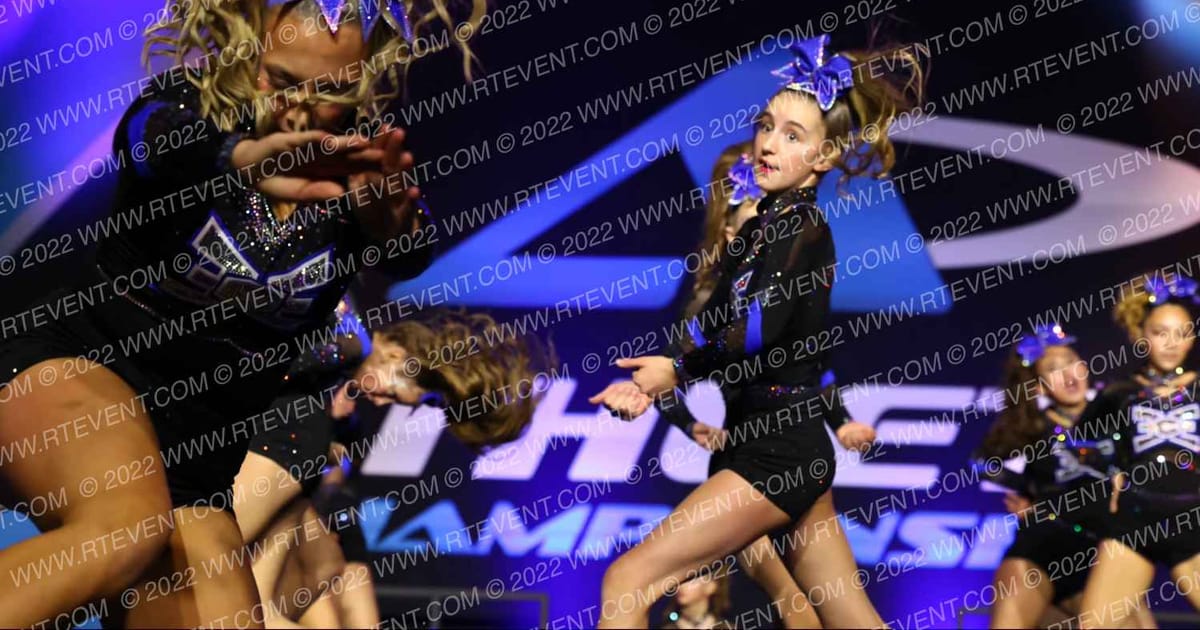 East Celebrity Elite - Hingham SHOW STOPPERS · Athletic Grand Nationals RI