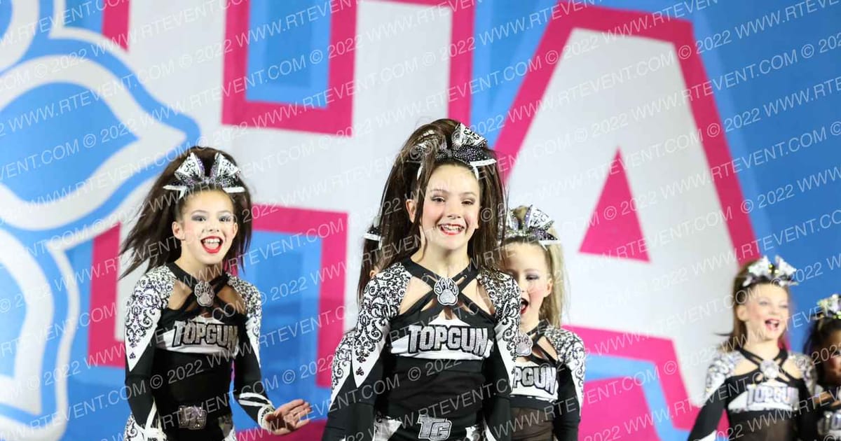 Top Gun All Stars Sassy Guns · Aloha Pittsburg