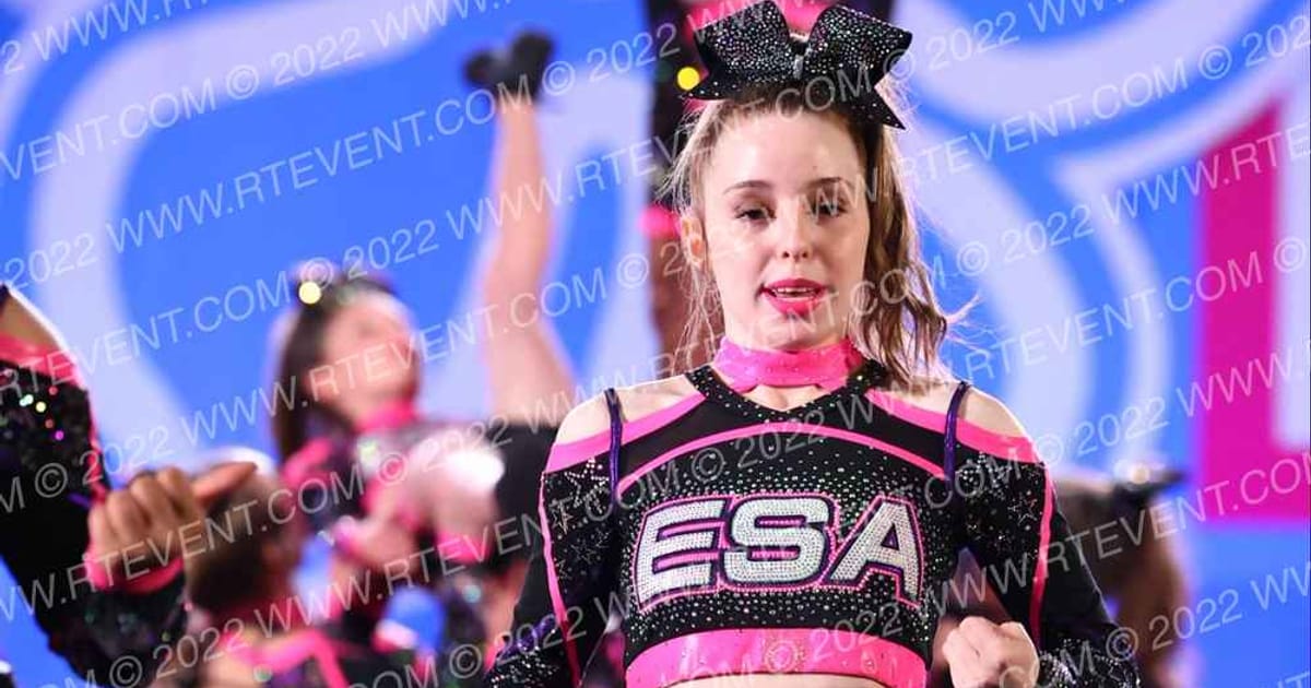 Extreme Spirit All Stars Shooting Starz · Aloha Concord Showdown