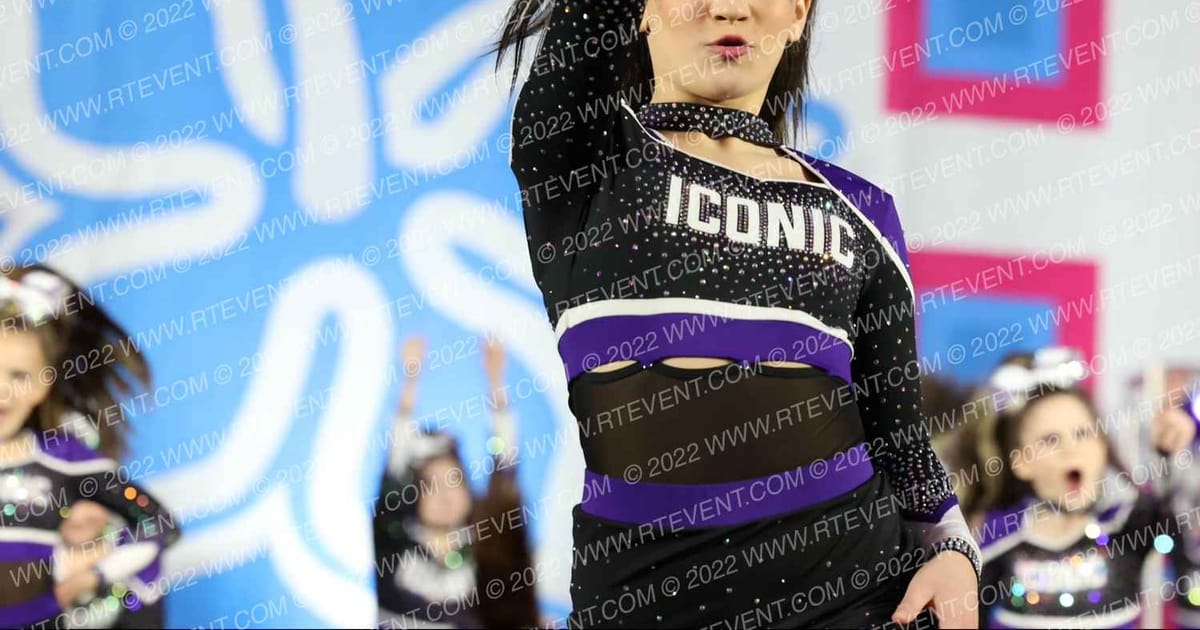 Iconic All-Stars Anarchy · Aloha Pittsburg