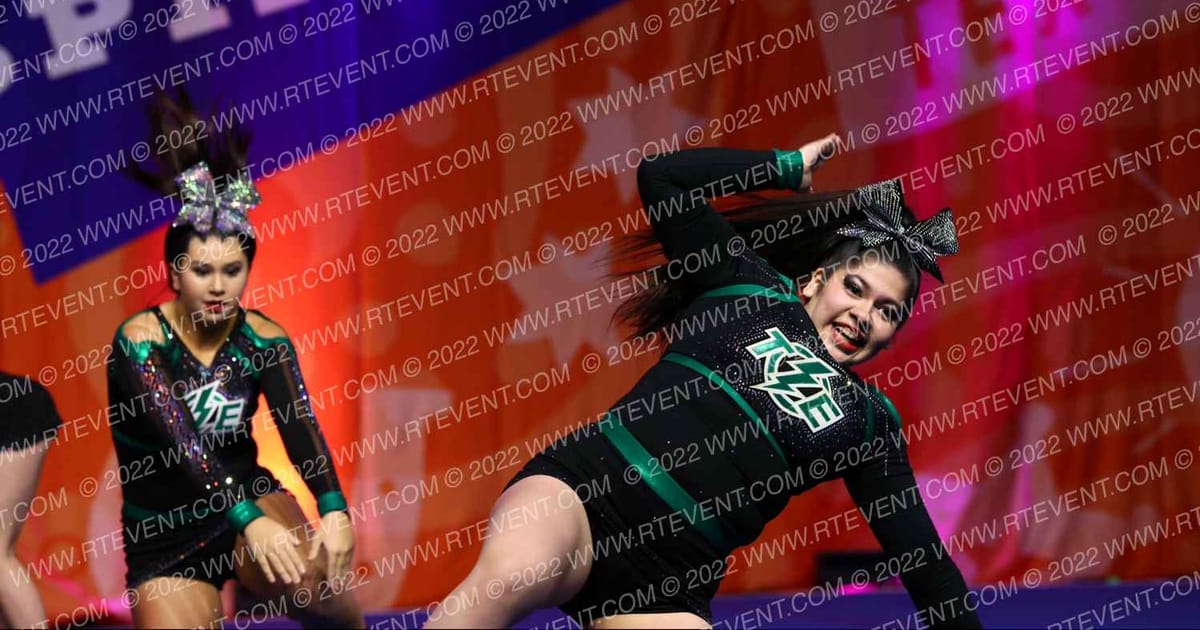 Thunder Extreme Lightning · Cheer Power Southern Nationals